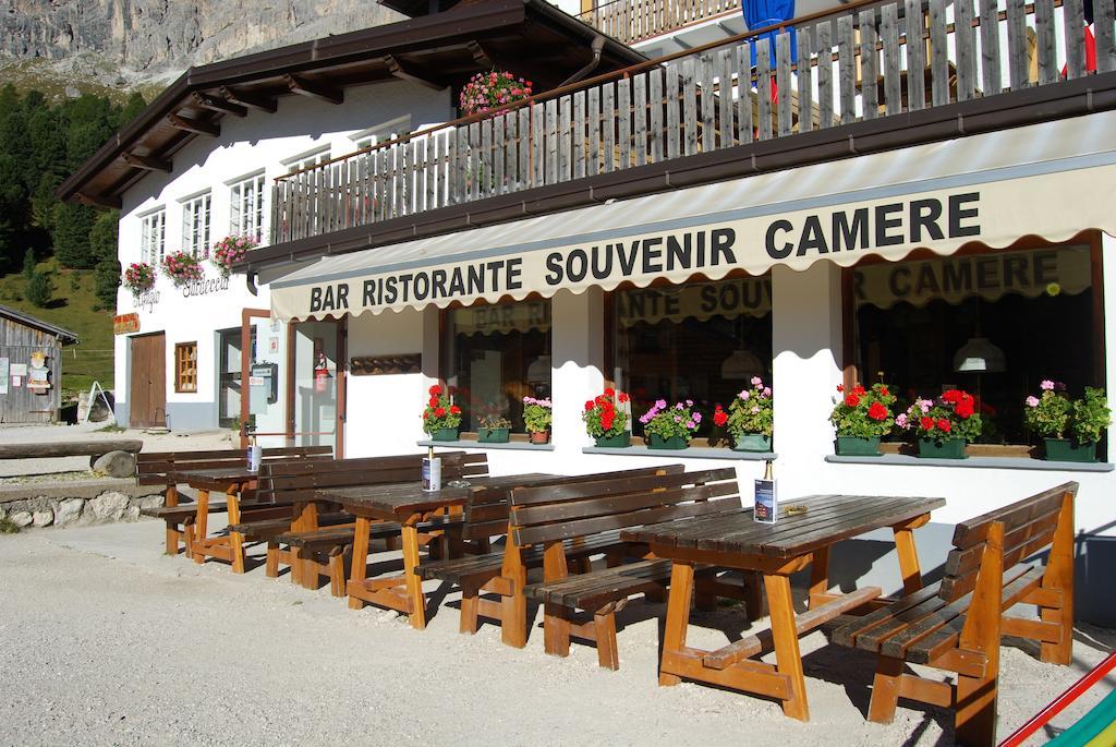 Rifugio Gardeccia Huette Pozza di Fassa Exterior photo